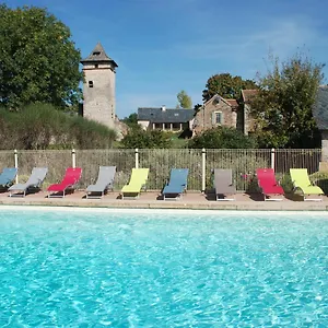  Hébergement de vacances Le Chateau De Pervinquieres